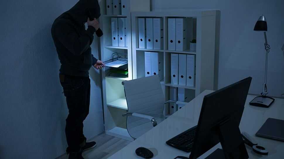 Способы уличить работника в краже: советы для работодателя
